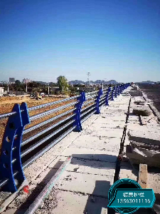 山東橋梁立欄桿價格